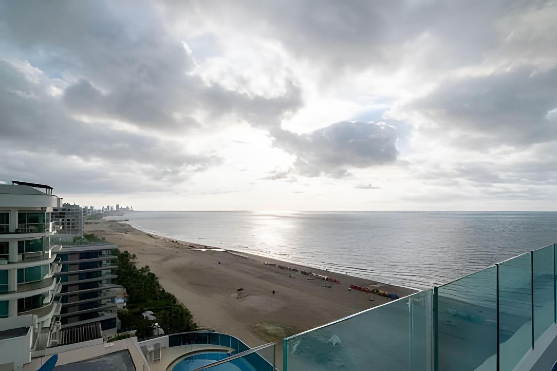 2 Morros. Vista Cienaga Y Salida Playa Apartment Cartagena